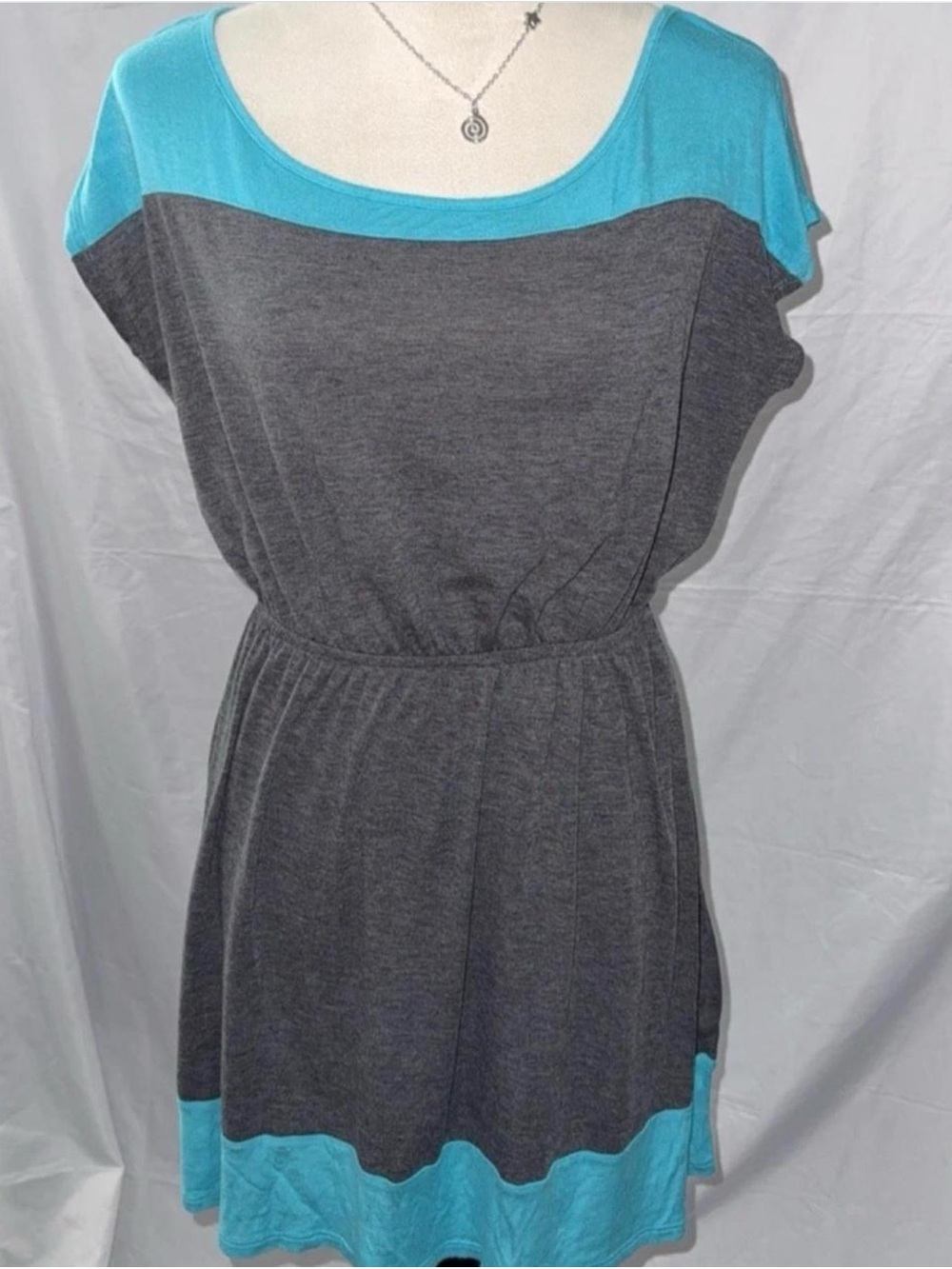 one clothing Gray and Turquoise Casual Elastic-Waist Dress
